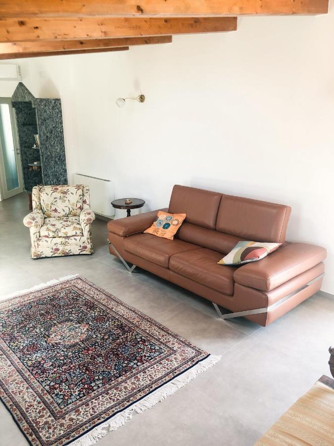 "La Casa Di Ale" Modern Suite موندراغوني المظهر الخارجي الصورة